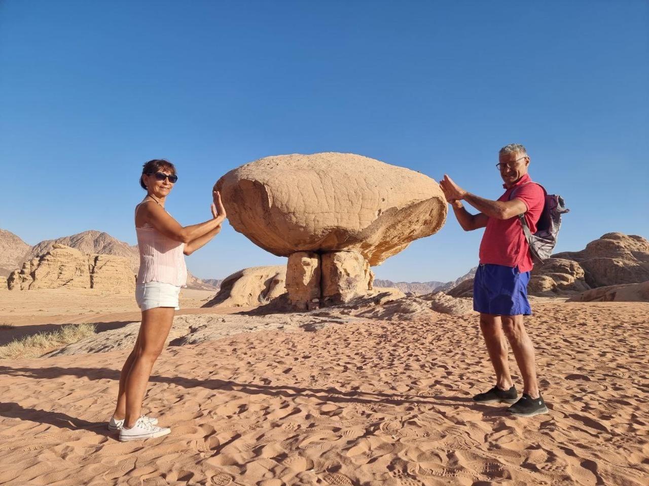 Wadi Rum Oscar Camp المظهر الخارجي الصورة